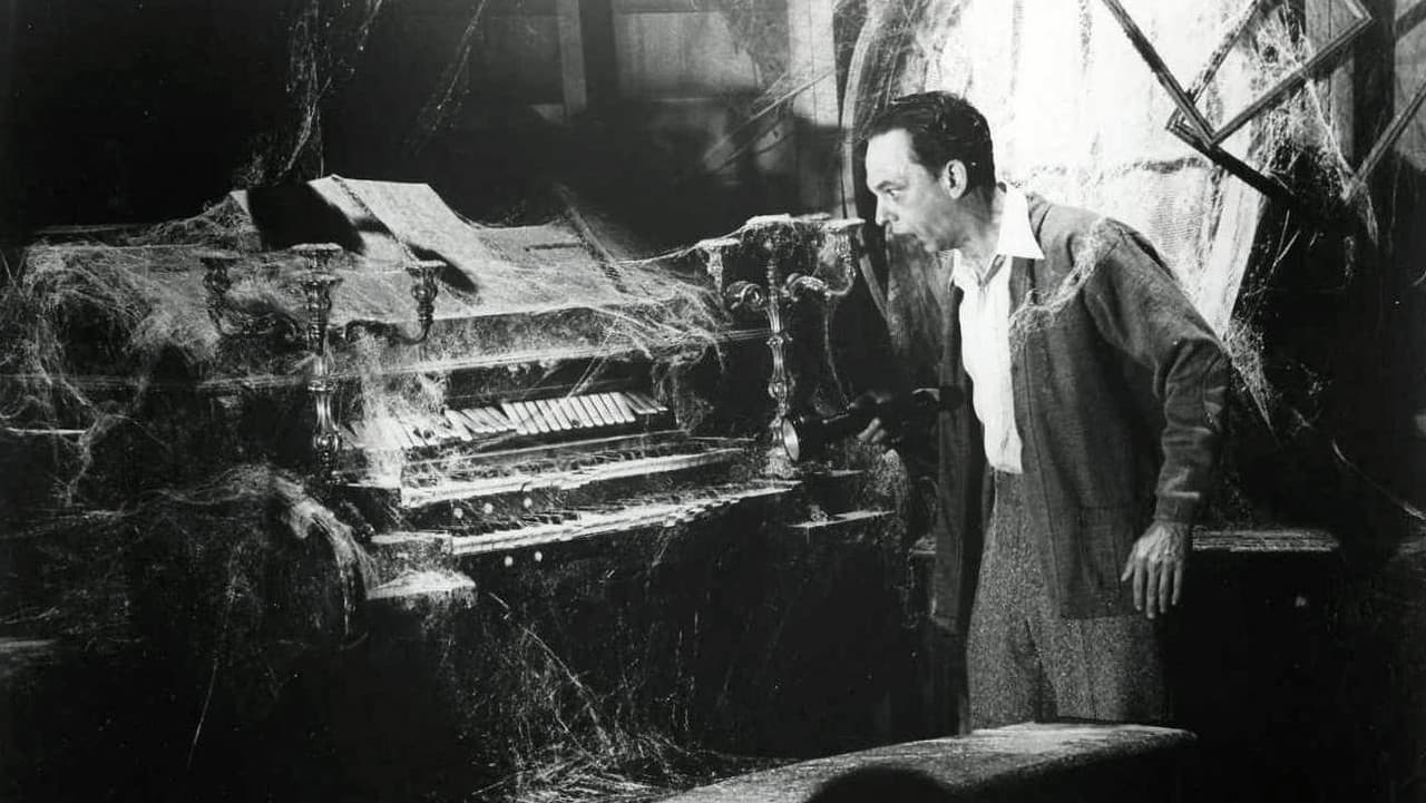 Backdrop – The Ghost and Mr. Chicken