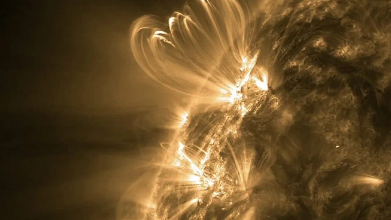 Backdrop – The Sun: Inferno in the Sky