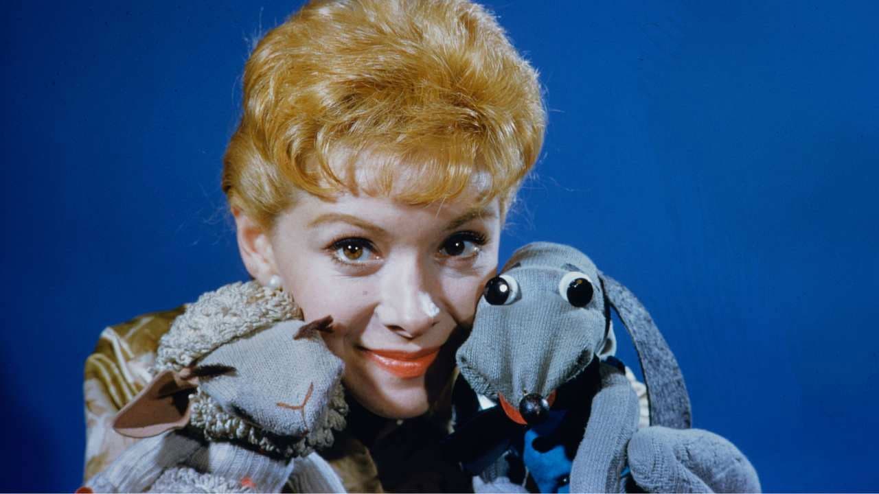 Backdrop – Shari & Lamb Chop