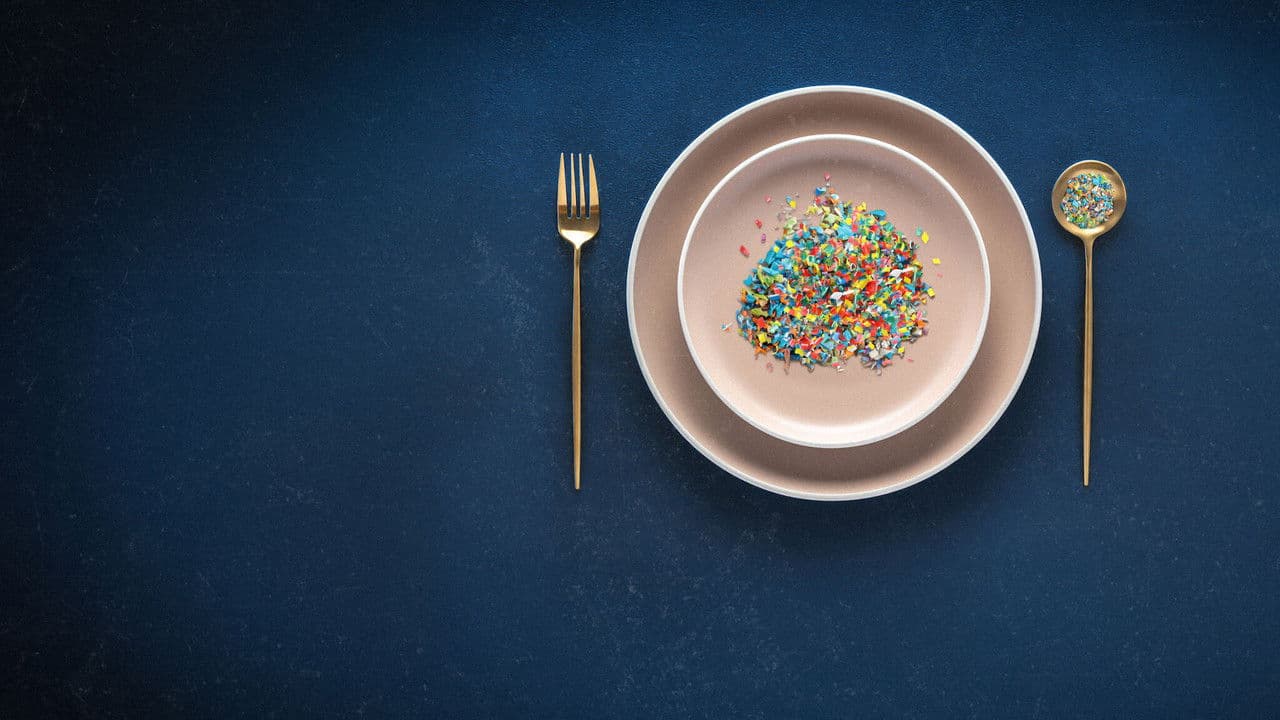 Backdrop – The Plastic Detox – Gesundheitsrisiken durch Mikroplastik