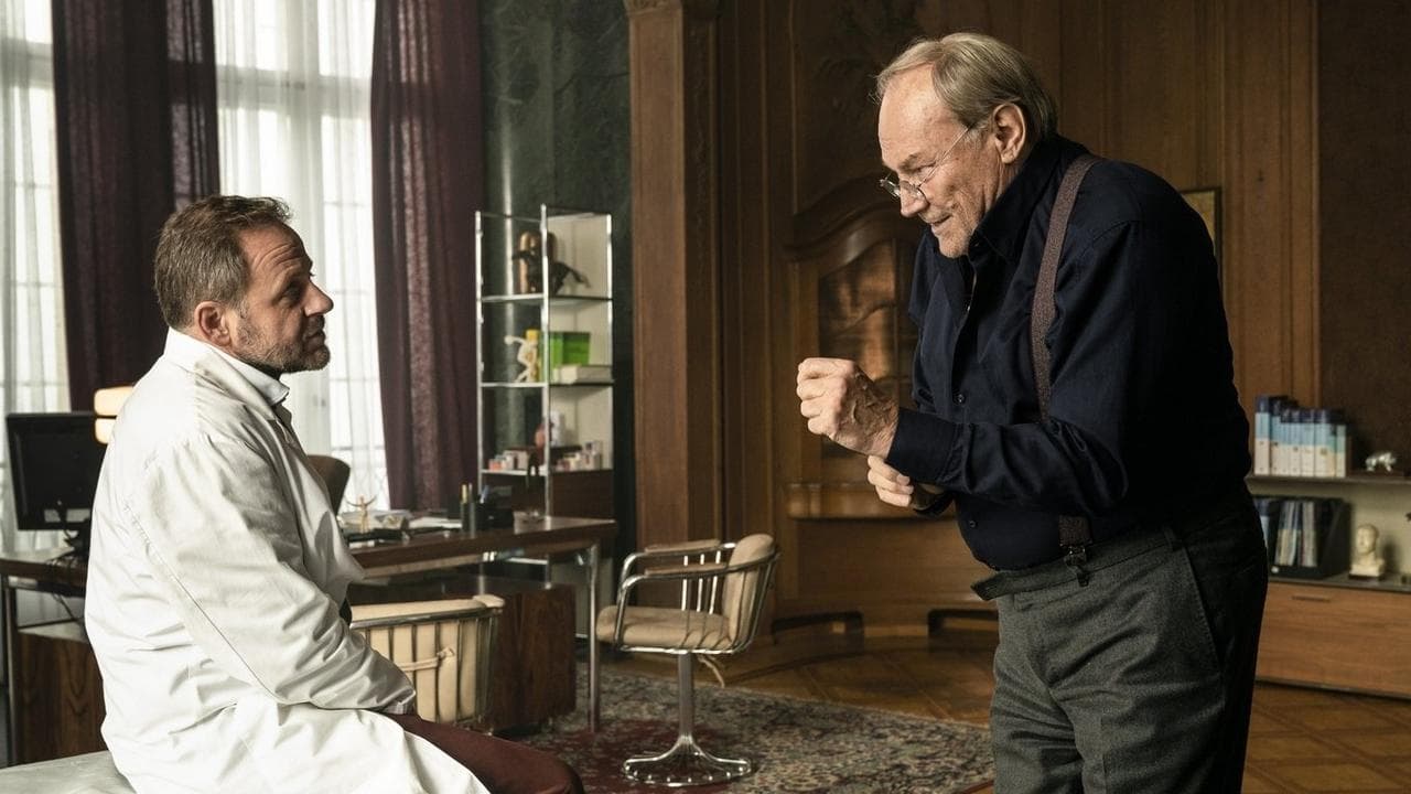 Backdrop – Ferdinand von Schirach: Feinde – Das Geständnis