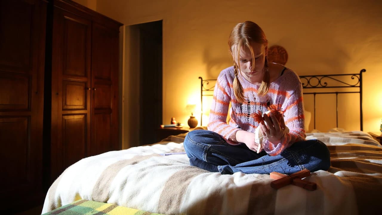 Backdrop – Strings