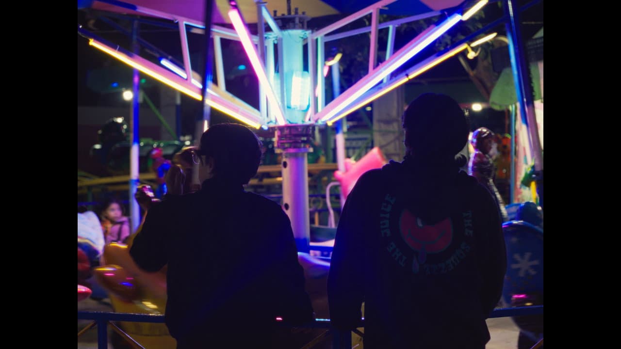 Backdrop – No iré en Vacaciones