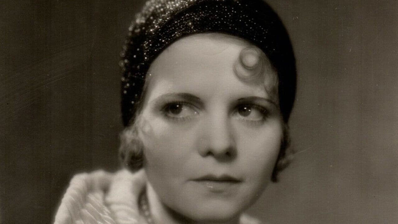 Backdrop – The Little Adventuress