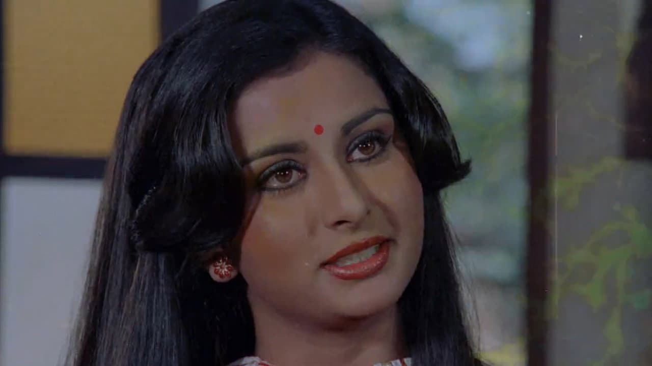 Backdrop – Aapas Ki Baat