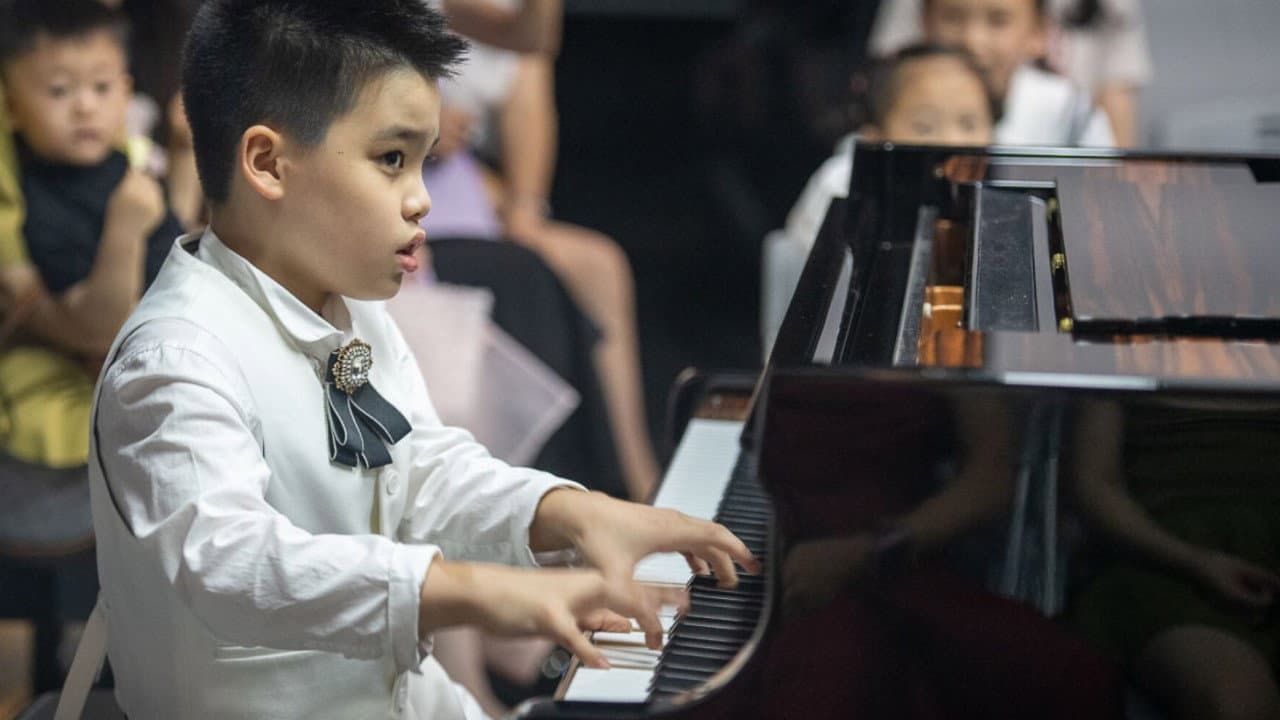 Backdrop – Piano dreams