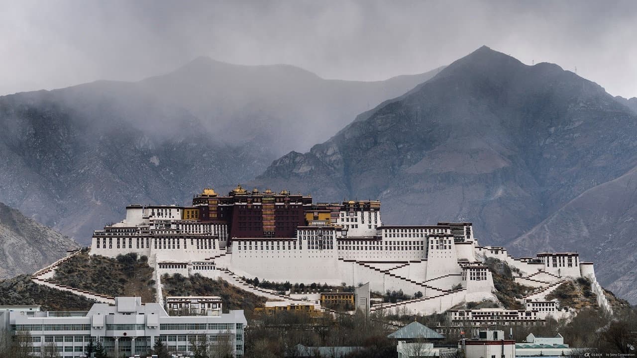 Backdrop – Undercover in Tibet