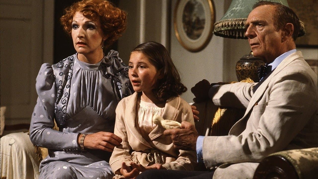 Backdrop – Agatha Christie: Das Spinnennetz