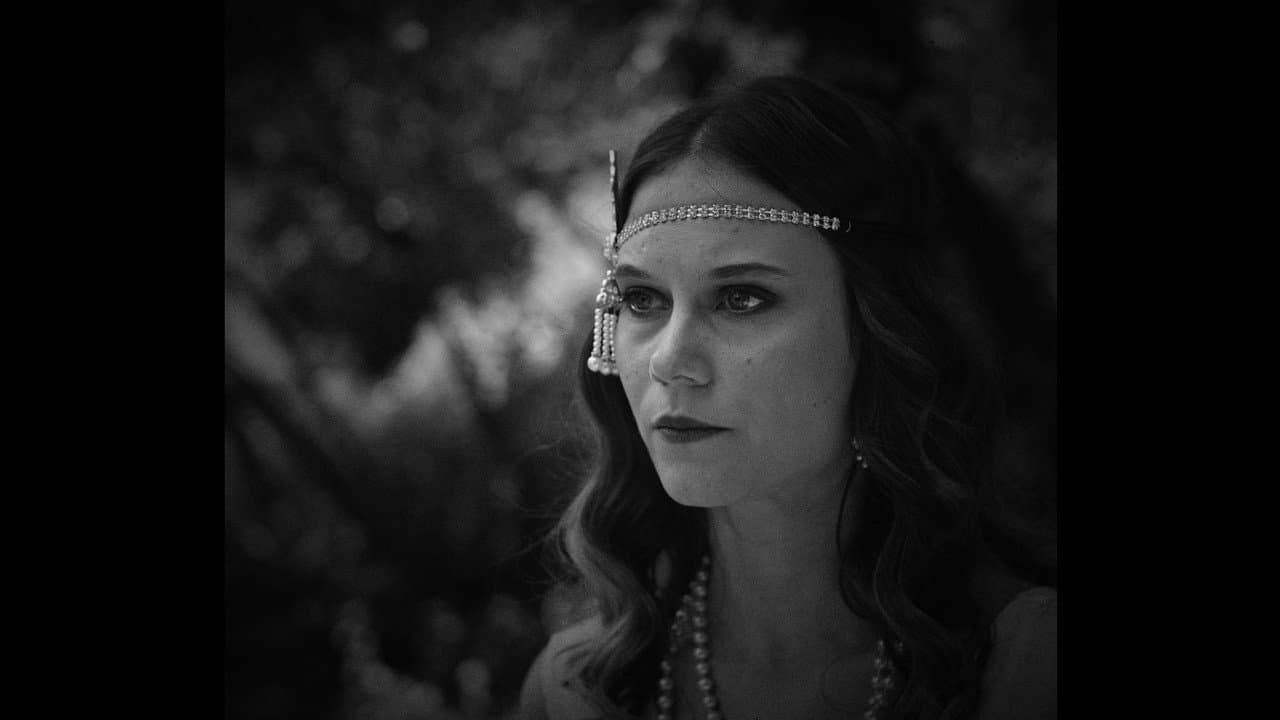 Backdrop – La ragazza d'argento