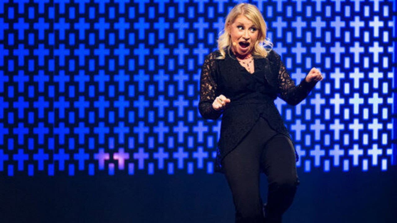 Backdrop – Cathy Gauthier : Pas trop catholique