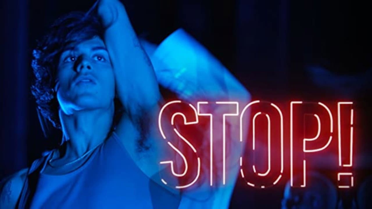 Backdrop – Léo Walk : STOP !