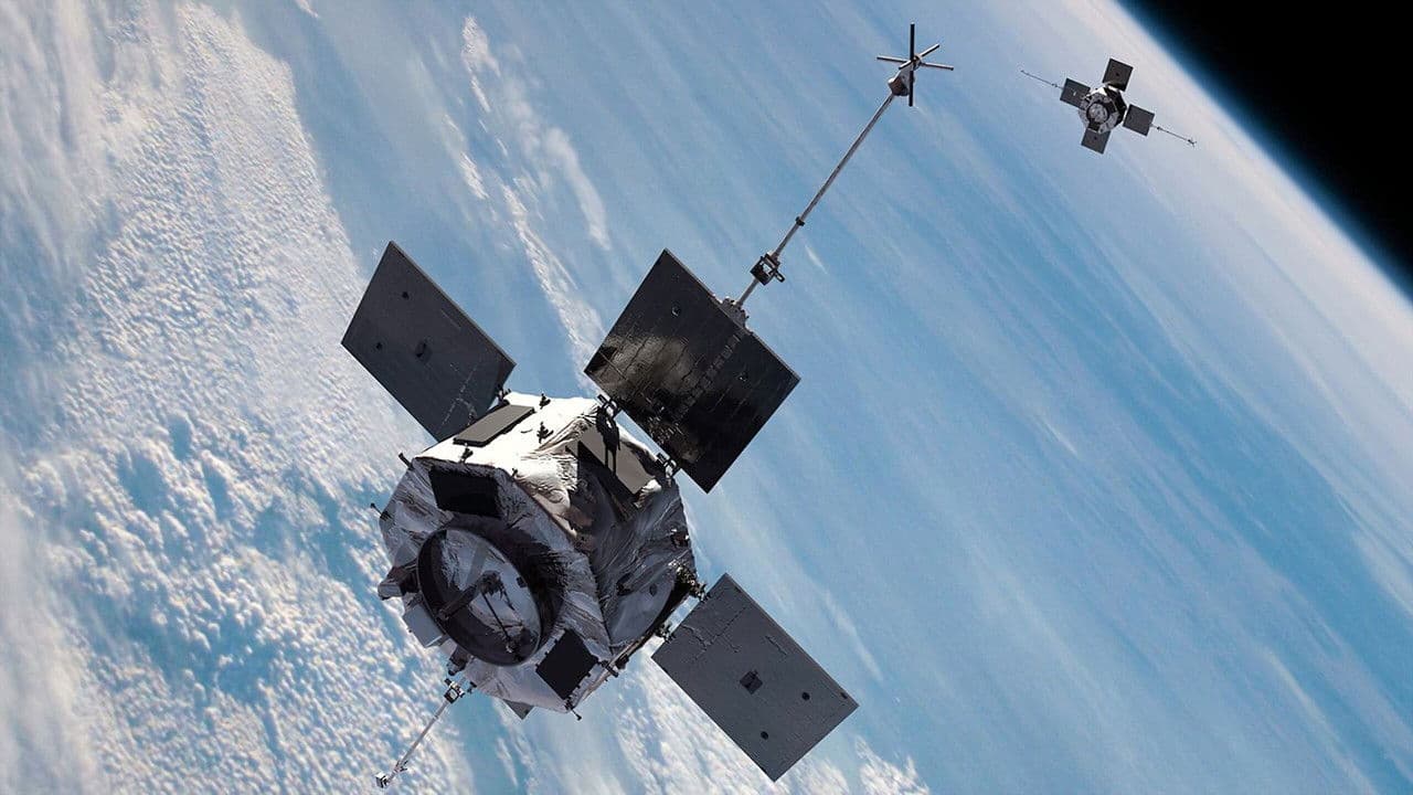 Backdrop – Achtung, Weltraumschrott!