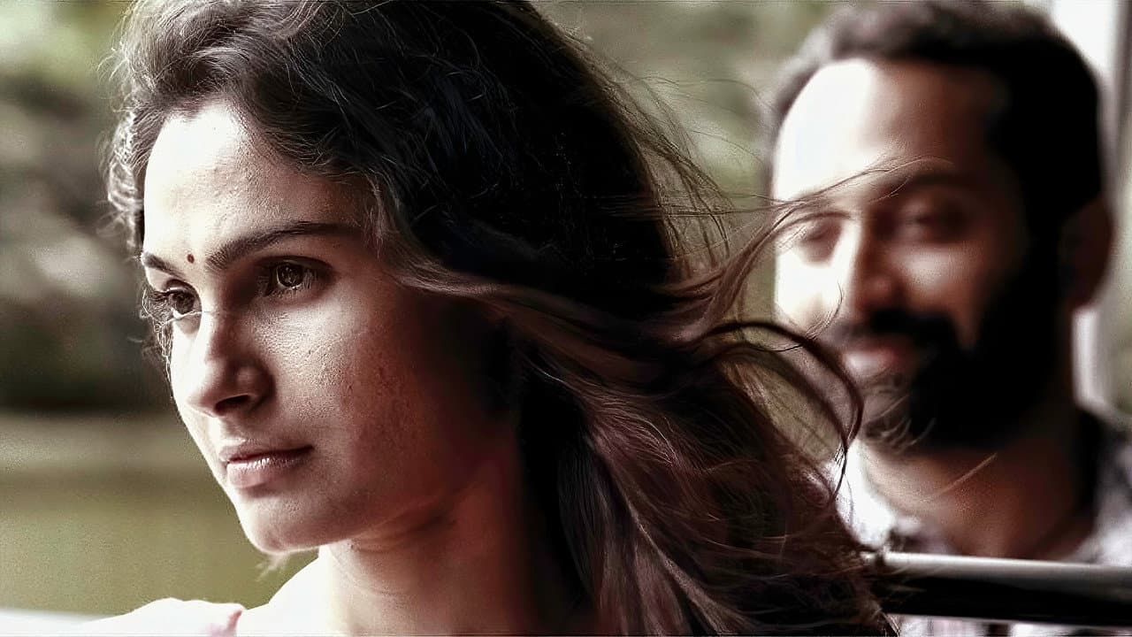 Backdrop – അന്നയും റസൂലും