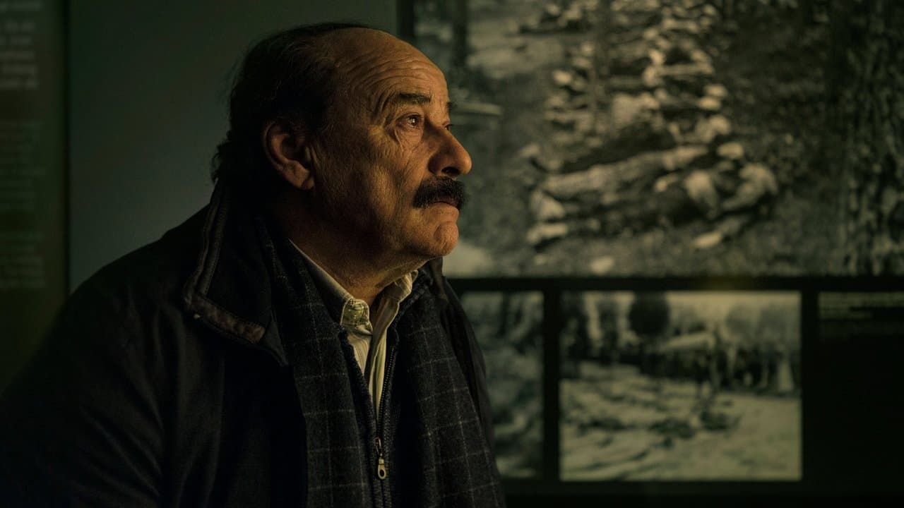 Backdrop – Marco: la verdad inventada