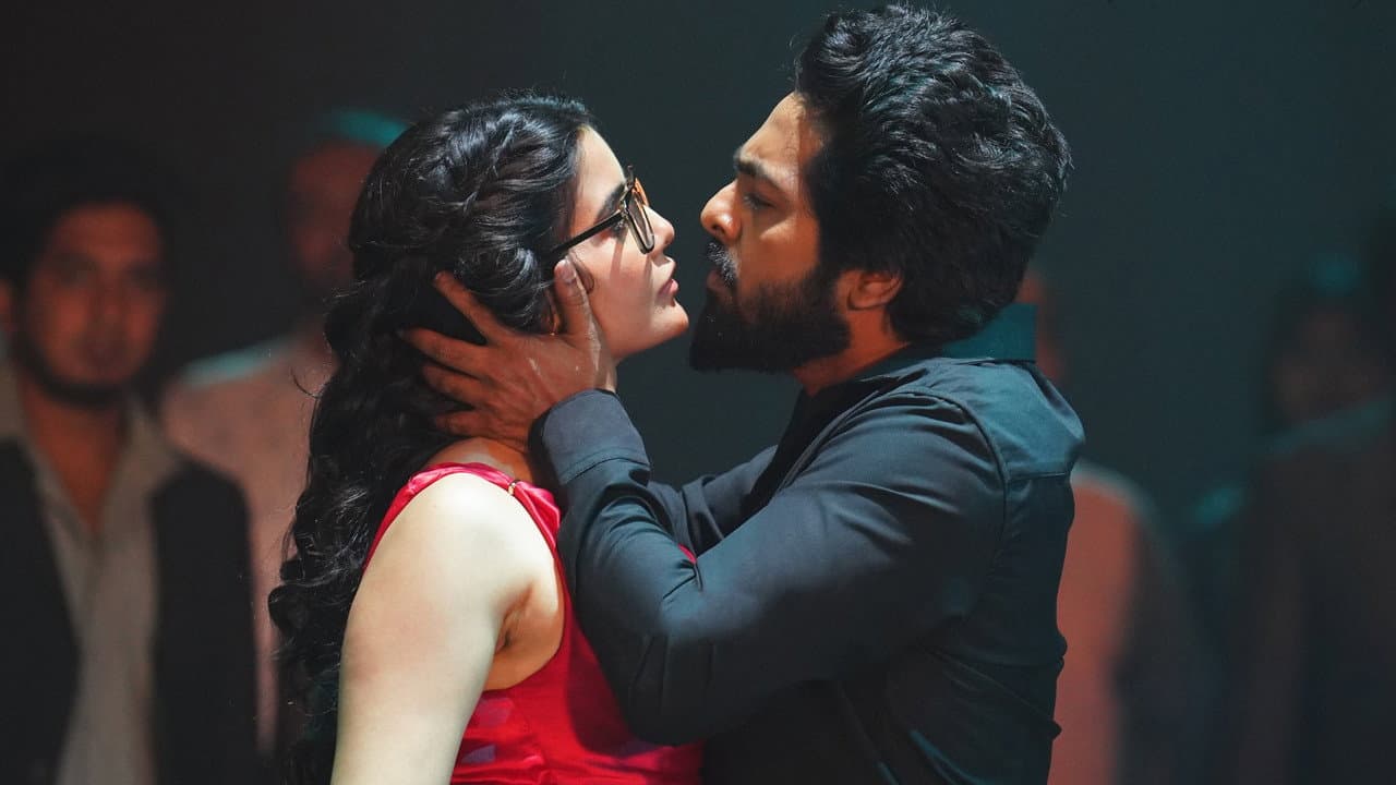 Backdrop – மென்டல் மனதில்
