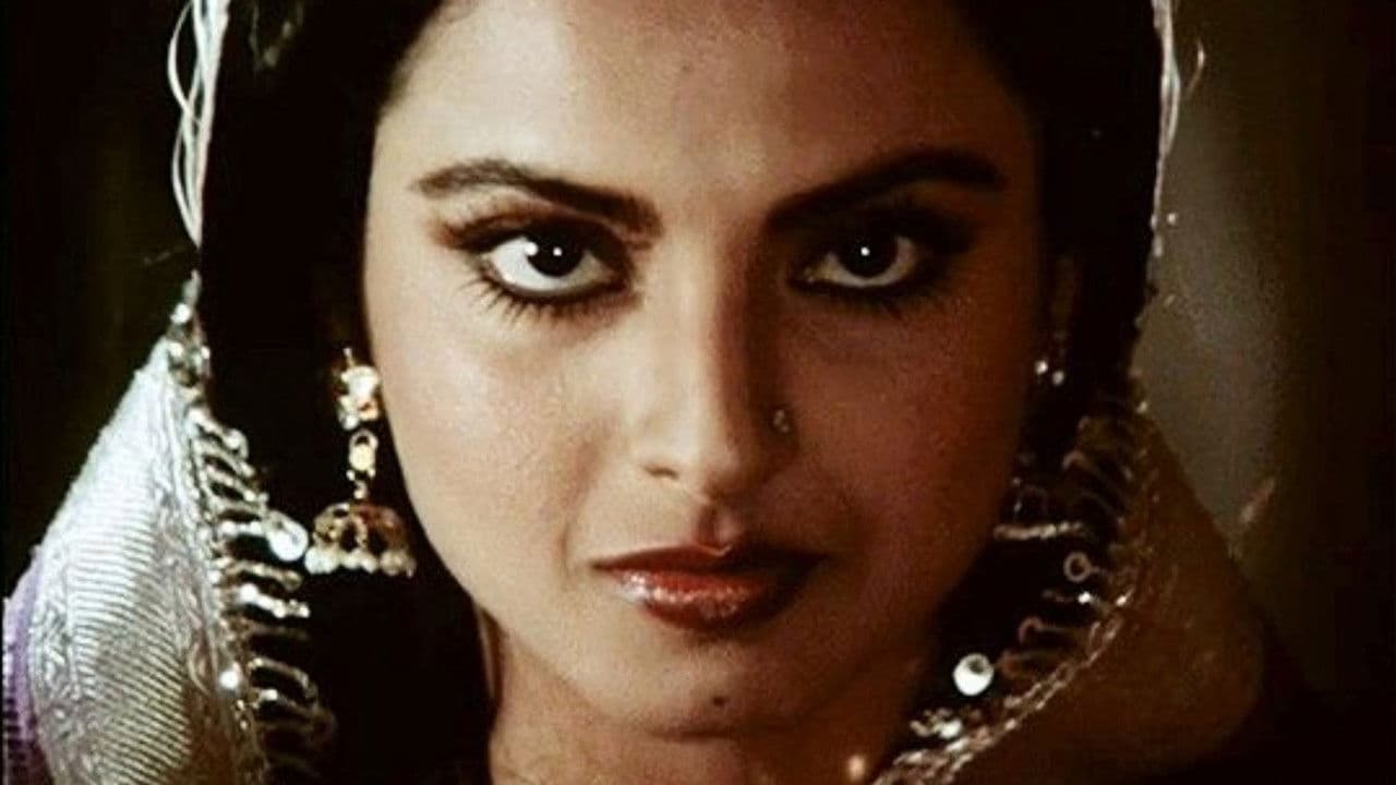 Backdrop – امراؤ جان