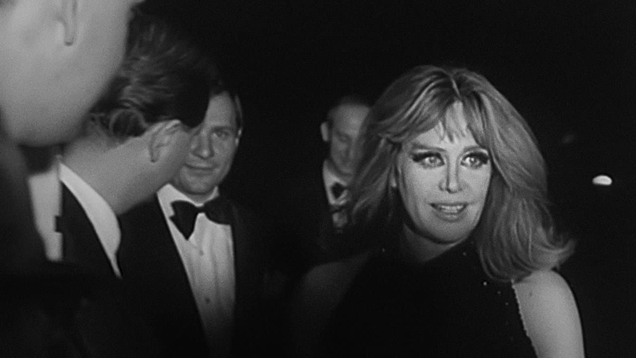 Backdrop – Ich will alles. Hildegard Knef
