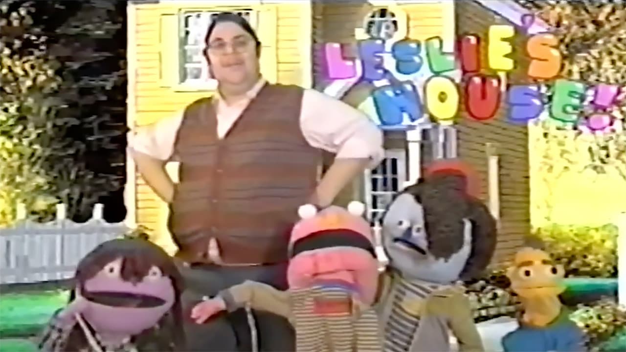 Backdrop – Leslie's House: Scooter's in Trouble!