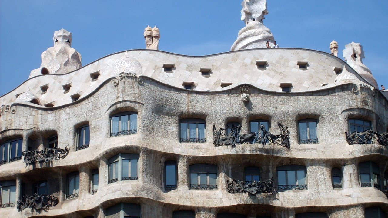 Backdrop – Jujol - Gaudí: dos genis de l'arquitectura