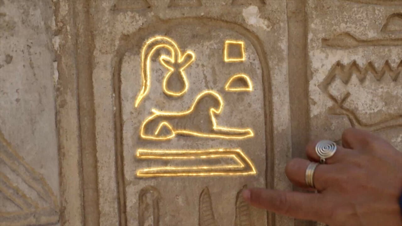 Backdrop – Code der Hieroglyphen