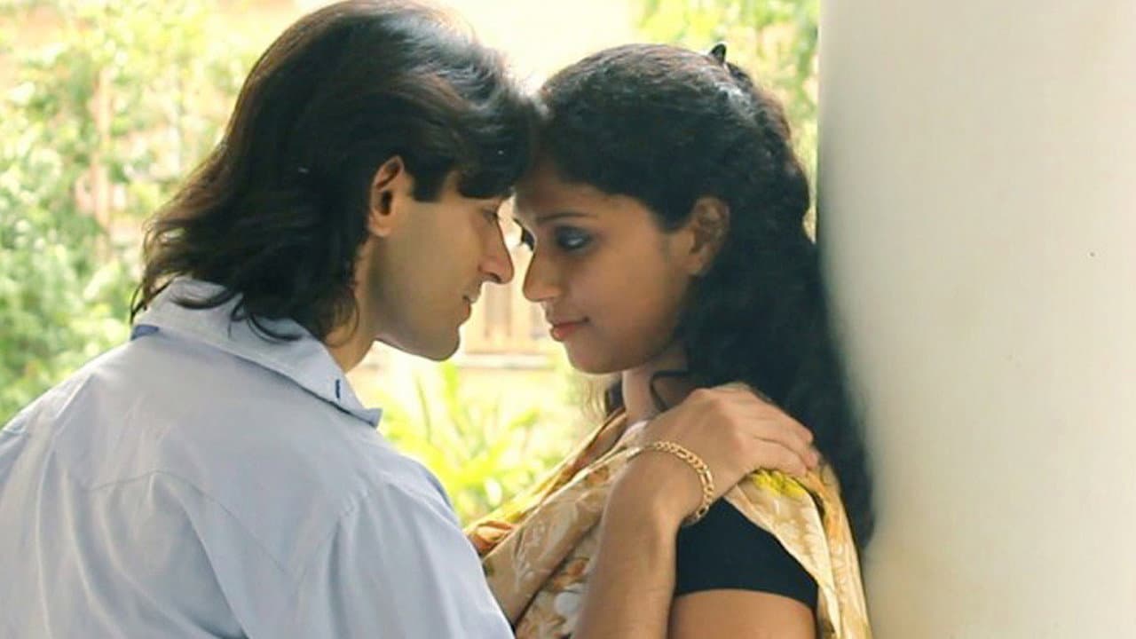 Backdrop – Sudhu Tomari (শুধু তোমারই)