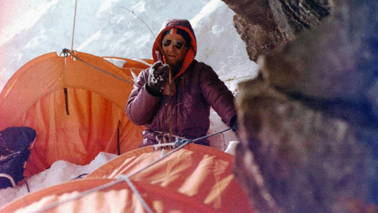 Backdrop – Vynes na horu svoj hrob