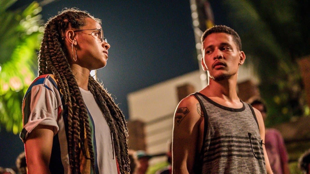 Backdrop – Noites Alienígenas