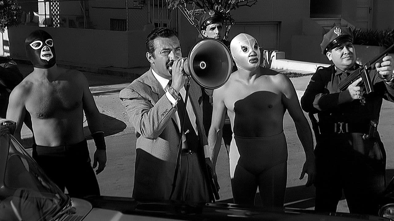 Backdrop – Santo contra cerebro del mal