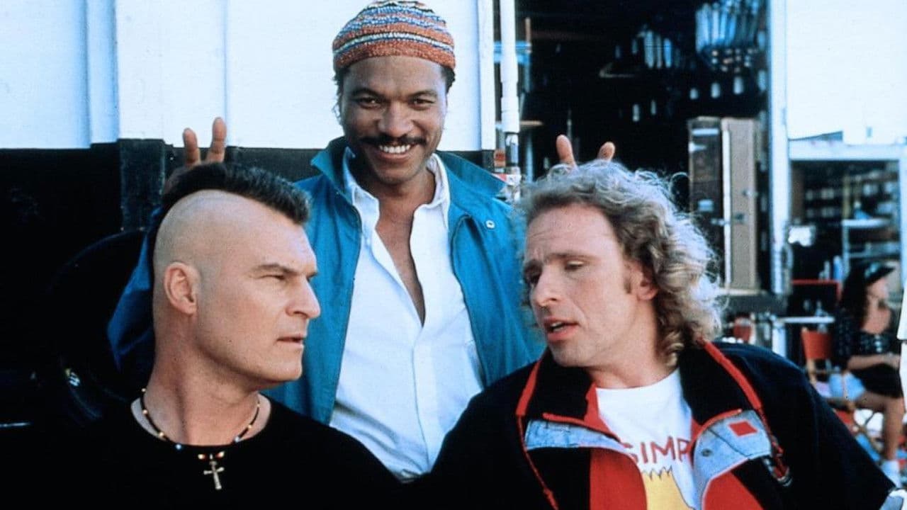 Backdrop – Trabbi goes to Hollywood