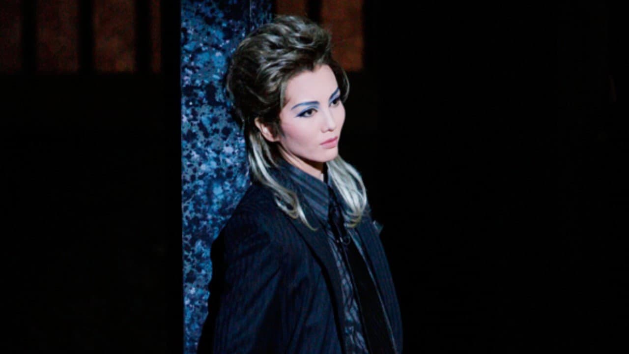 Backdrop – カナリア