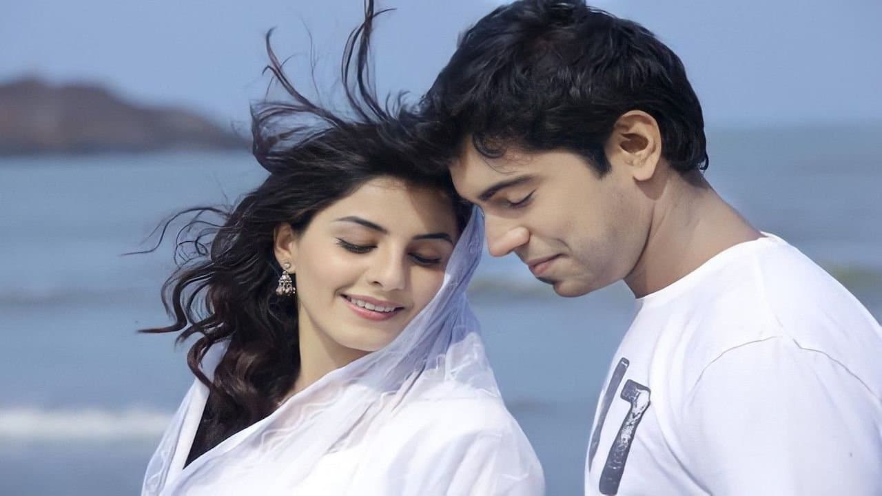 Backdrop – തട്ടത്തിൻ മറയത്ത്