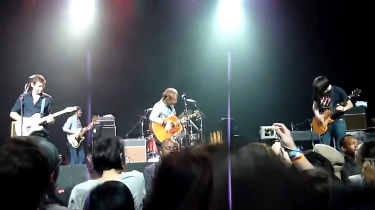 Backdrop – Radiohead for Haiti 2010