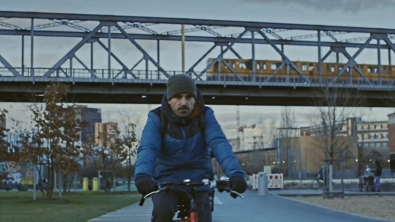 Backdrop – Iragan gunea Berlin