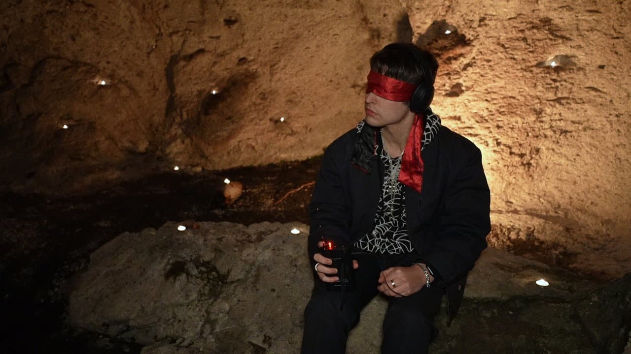 Backdrop – Sam and Colby: The Legends of the Paranormal