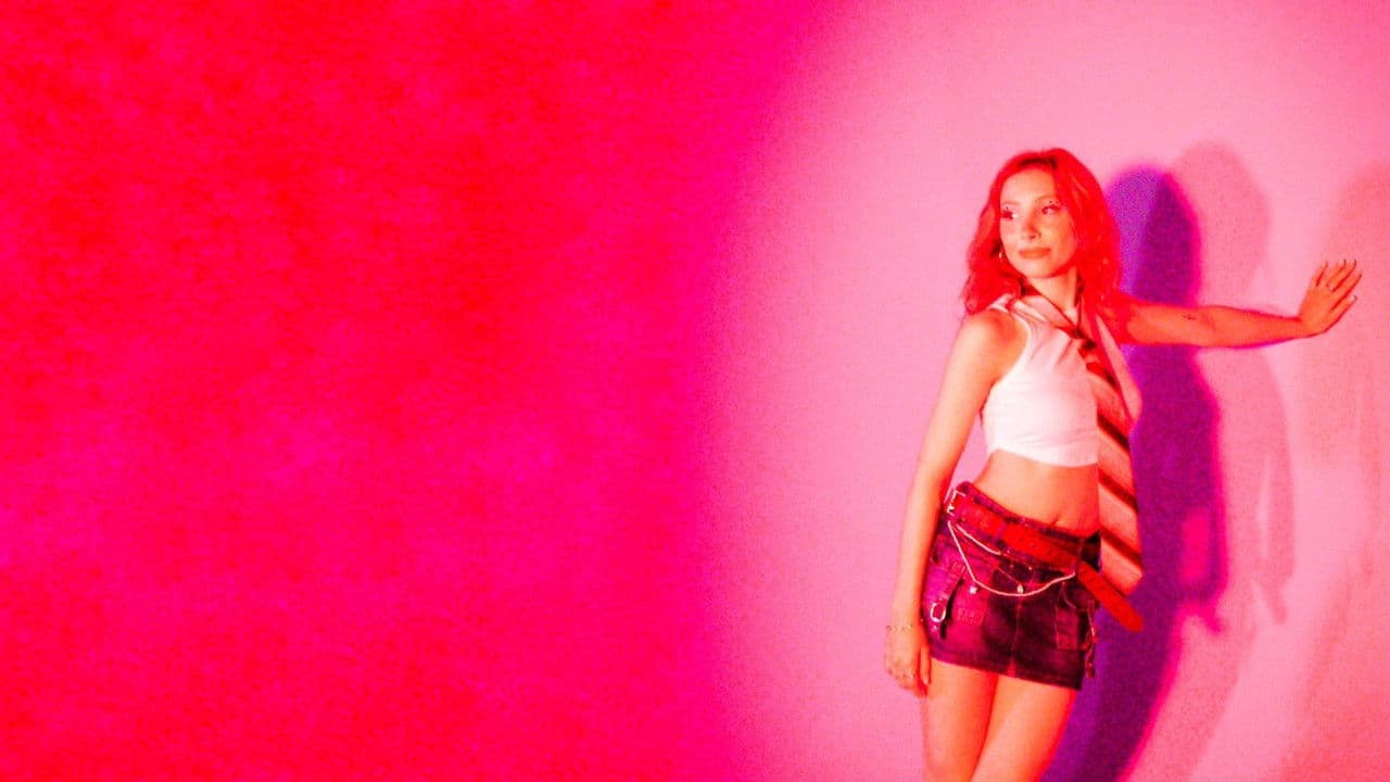 Backdrop – Lila Sparks