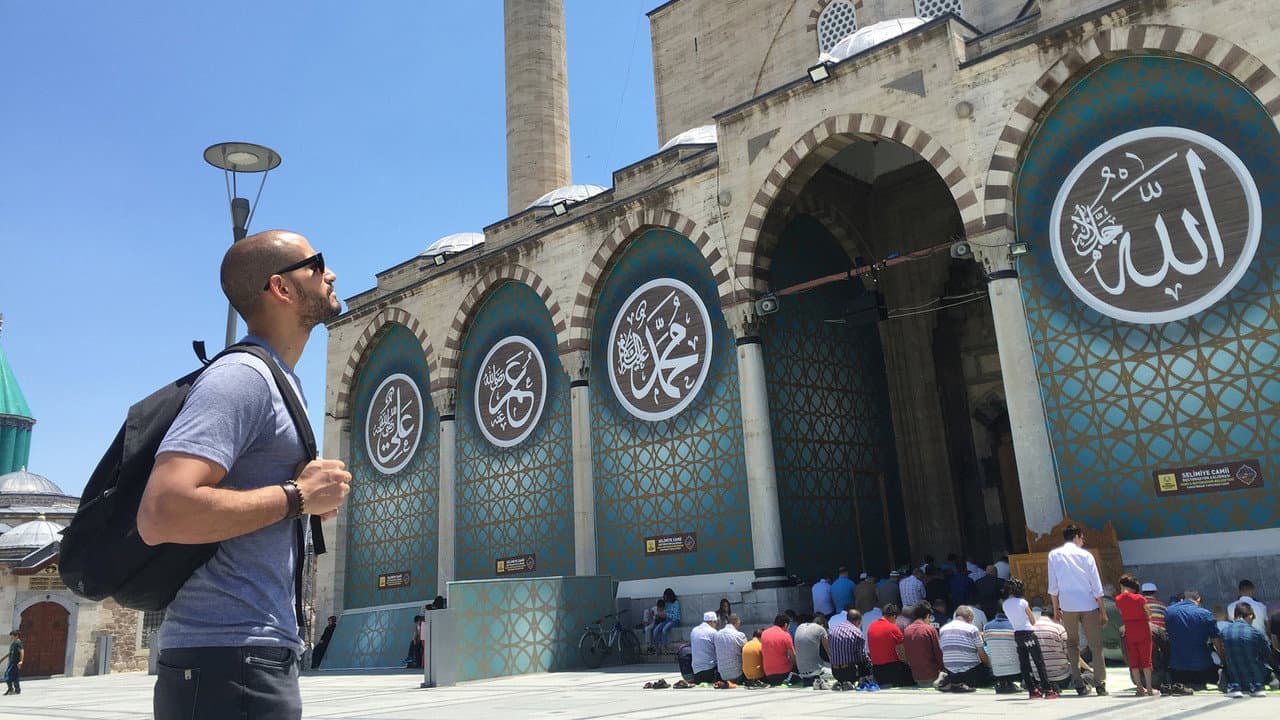 Backdrop – T'es où, Youssef?