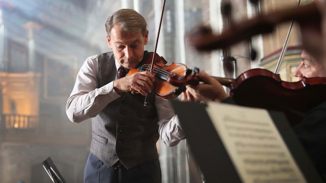 Backdrop – Pau: la força d’un silenci