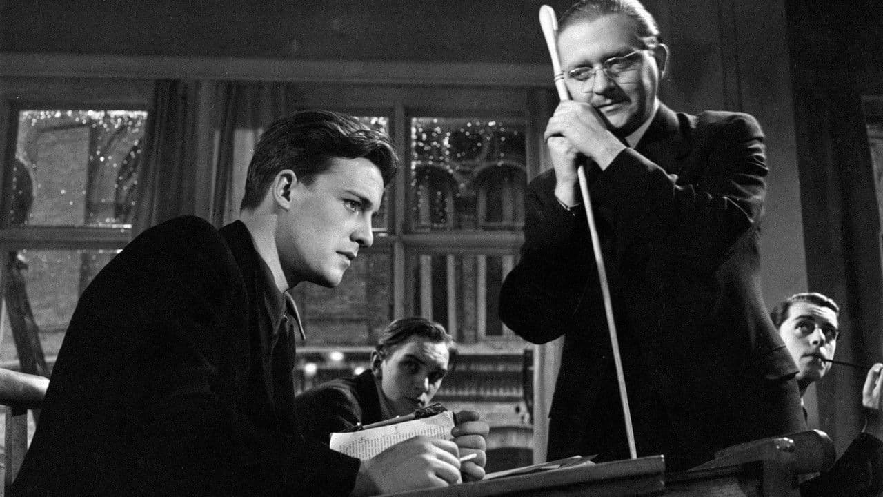 Backdrop – Die Hörige