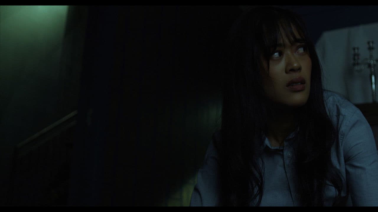 Backdrop – Escape: A Ghost Story