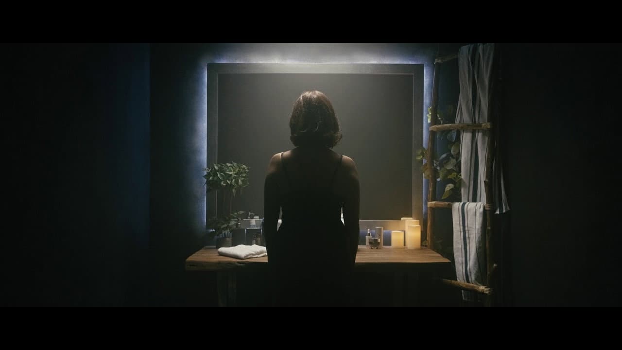 Backdrop – La mujer invertida