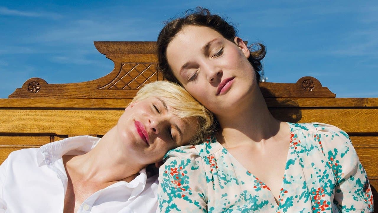 Backdrop – Das Zimmermädchen Lynn