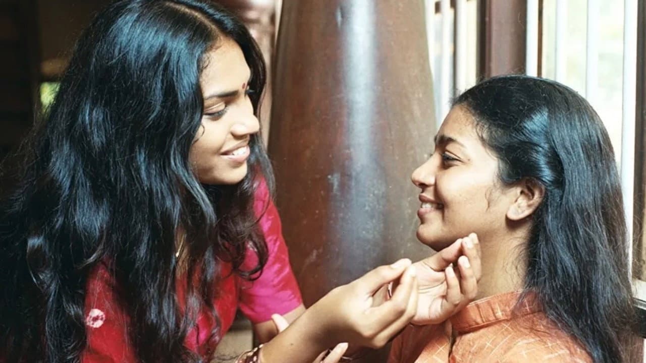 Backdrop – സഞ്ചാരം