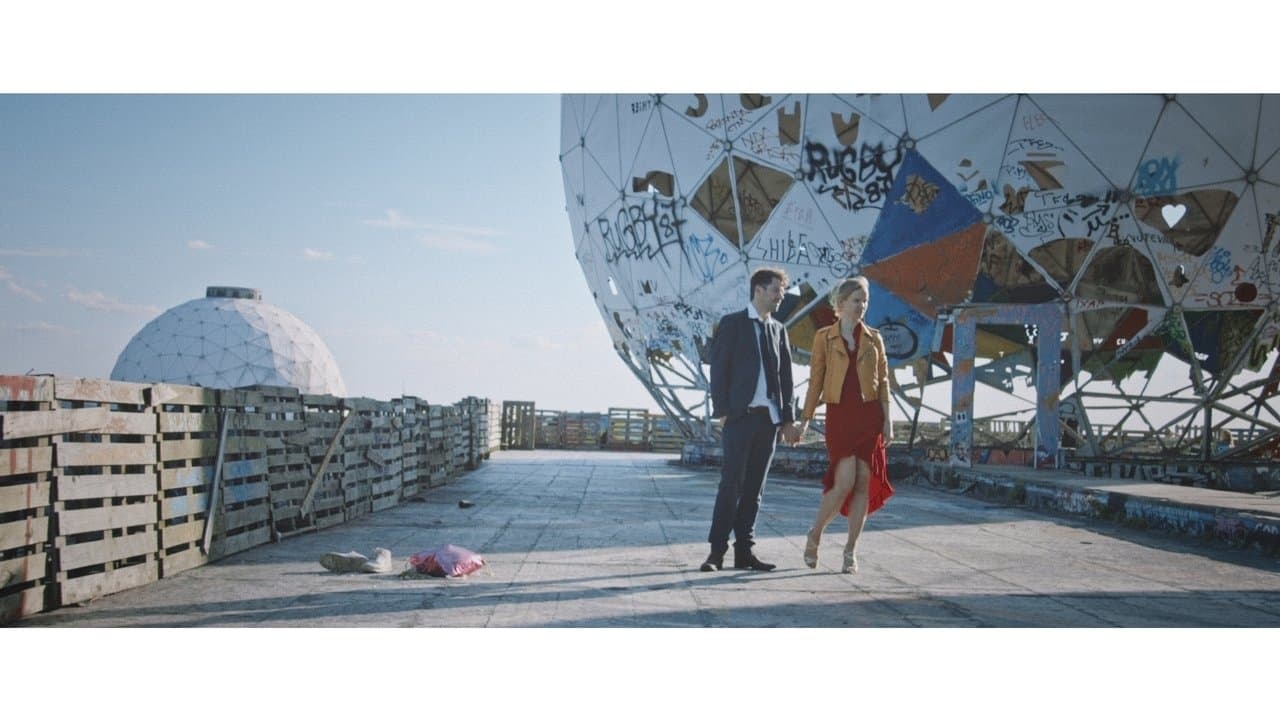 Backdrop – LOVERS