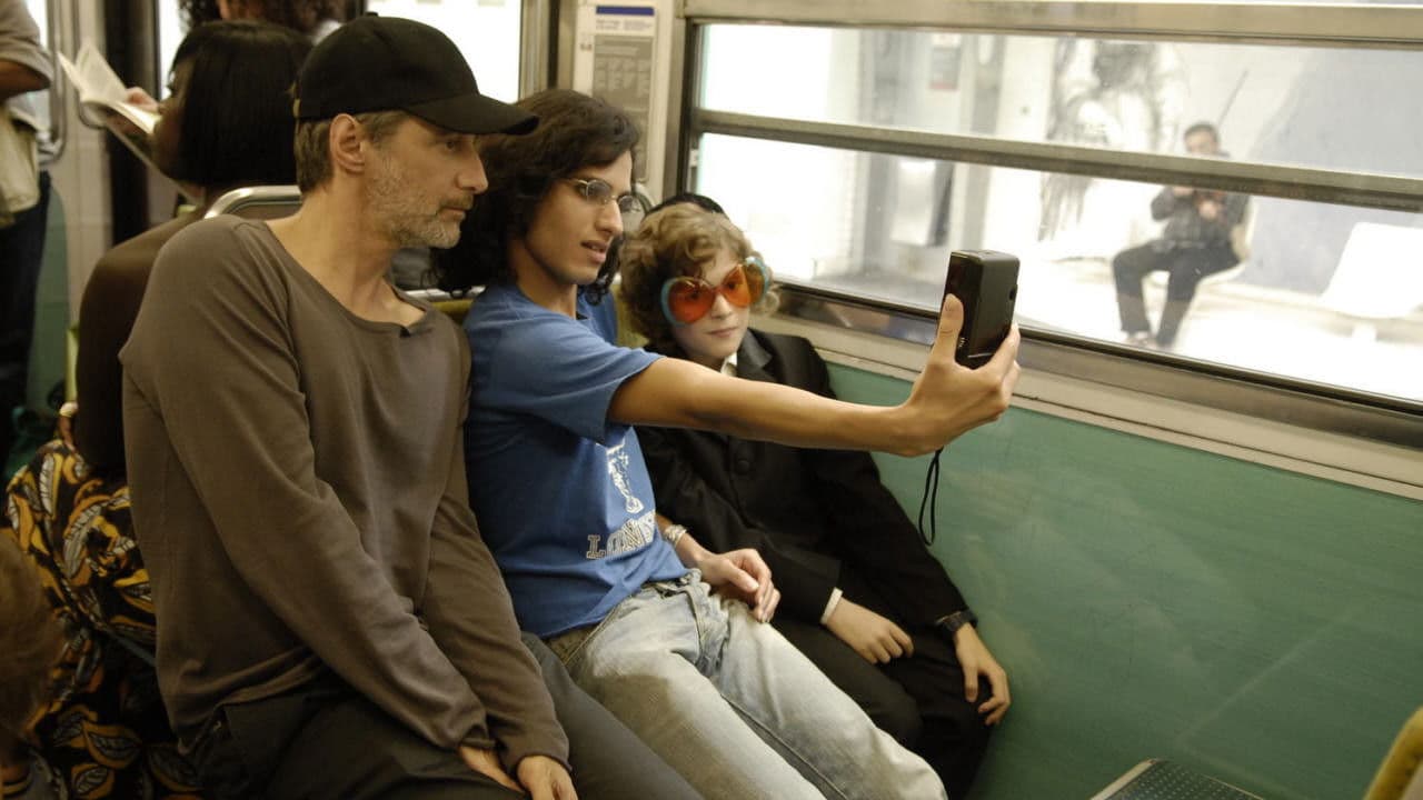 Backdrop – Das verrückte Liebesleben des Simon Eskenazy