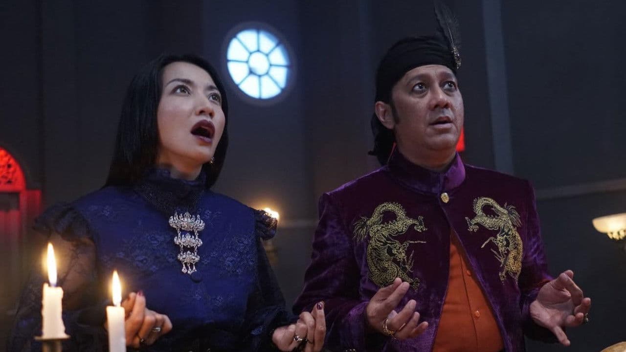 Backdrop – Comic 8 Revolution: Santet K4bin3t