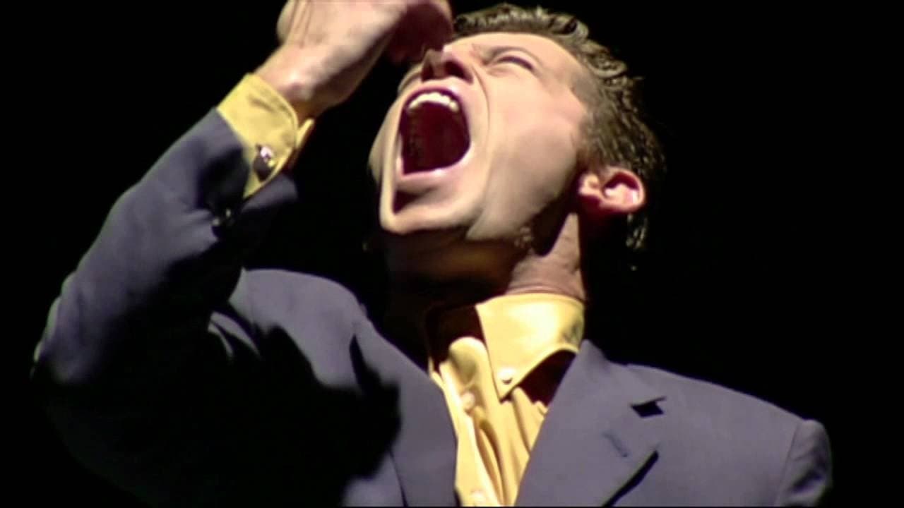 Backdrop – Lee Evans: Live in Scotland