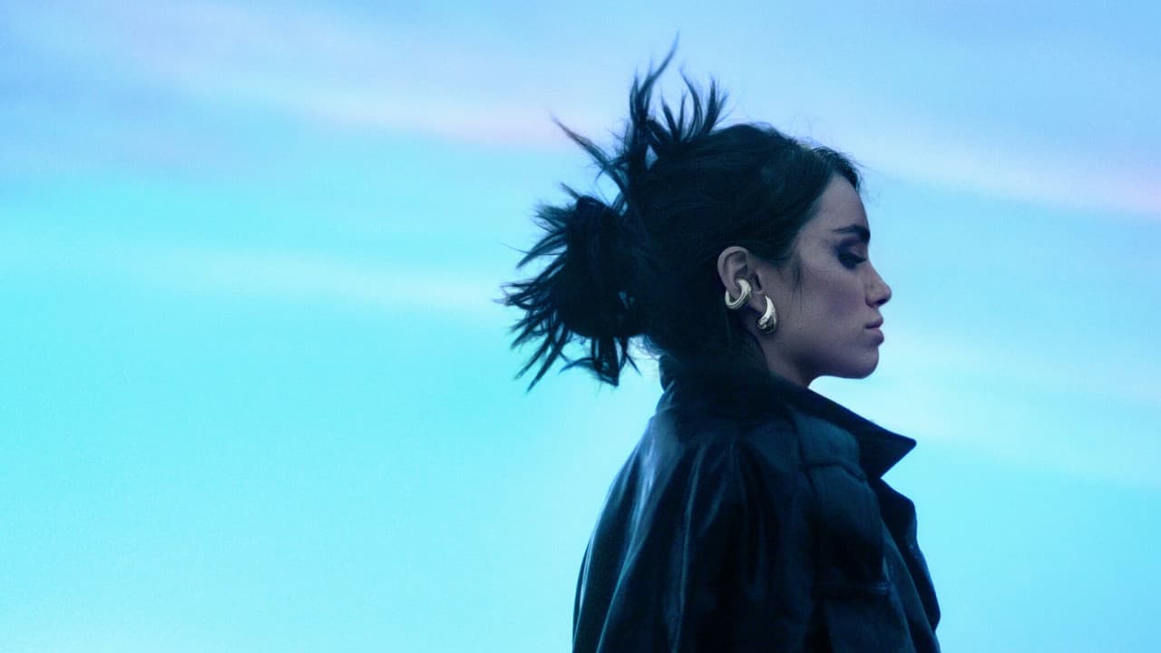 Backdrop – Lali: La que le gana al tiempo