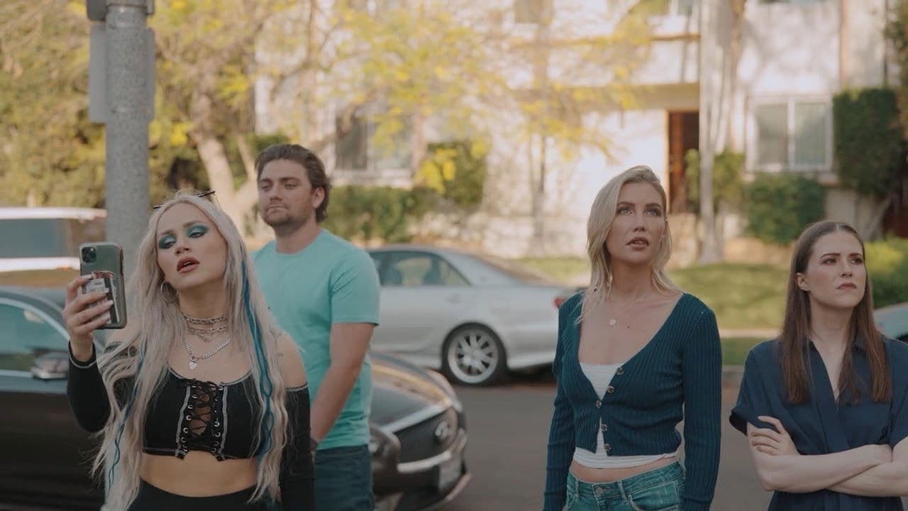 Backdrop – House of Dolls