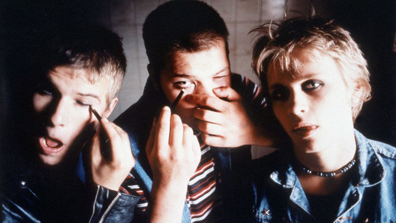 Backdrop – Pitkä kuuma kesä