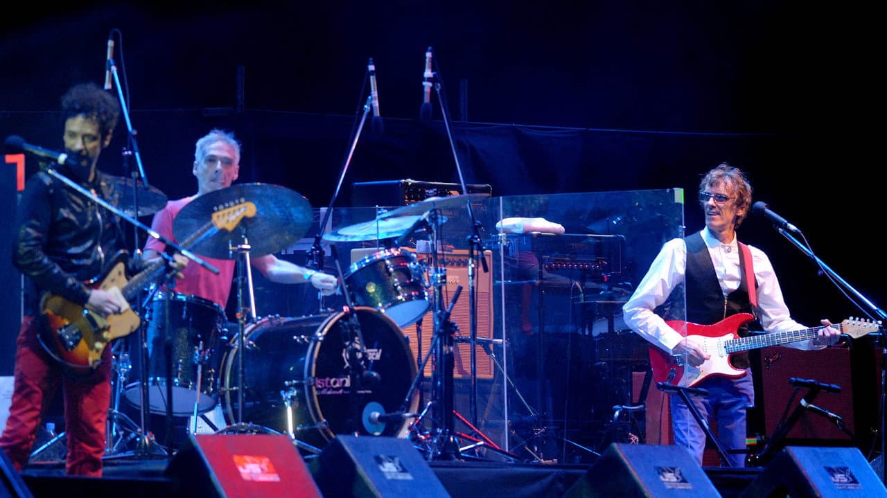 Backdrop – Spinetta y Las Bandas Eternas